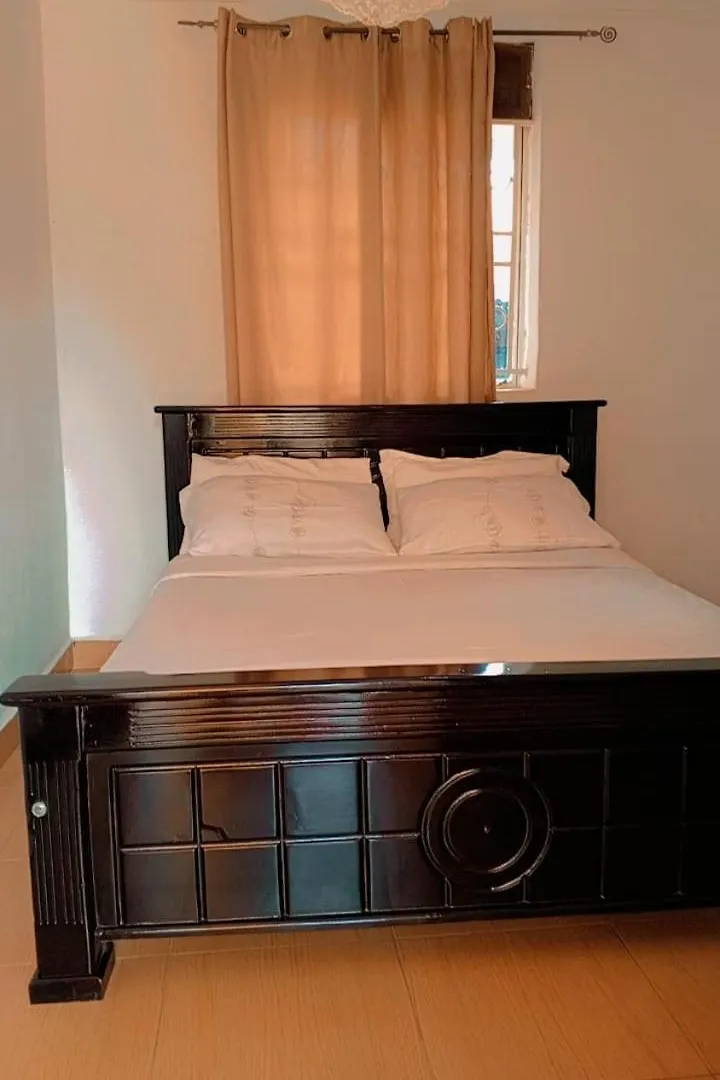 Nandyowa Guesthouse Kampala Bed & Breakfast